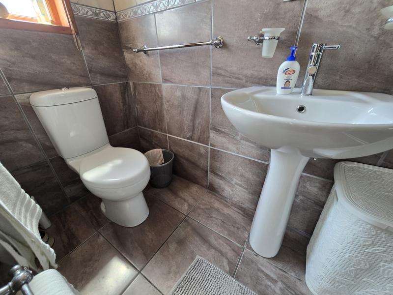 4 Bedroom Property for Sale in Reebok Western Cape